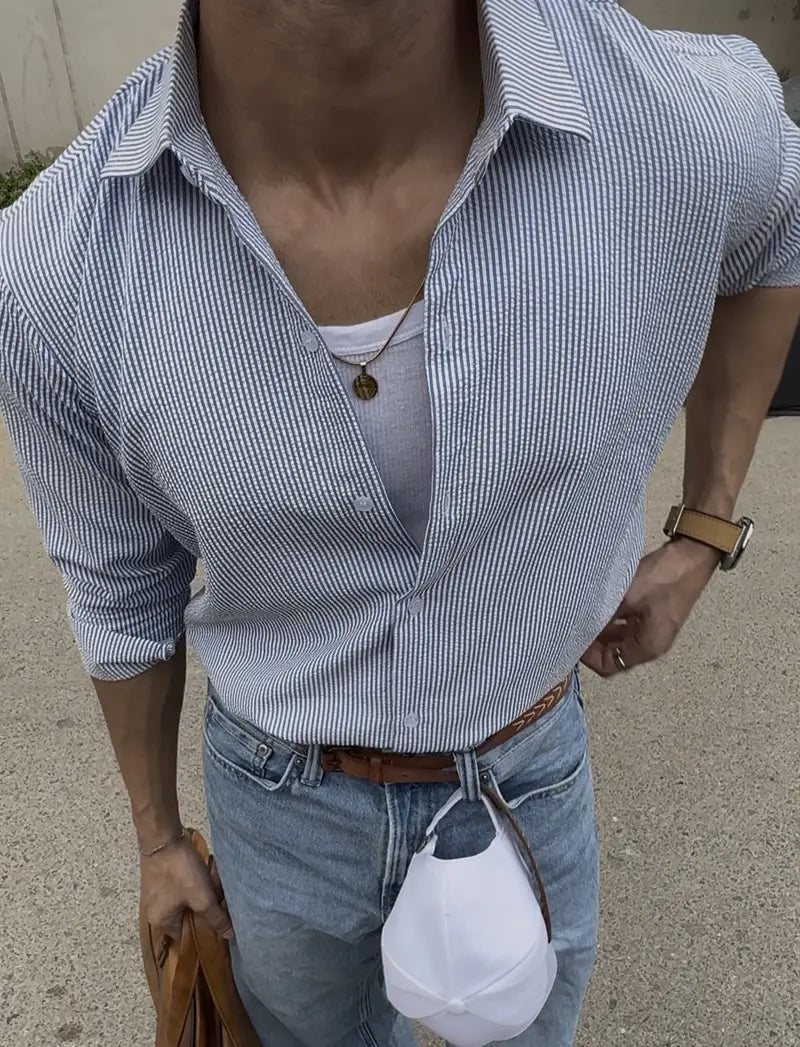 SEERSUCKER BLUE AND WHITE STRIPPED SHIRT