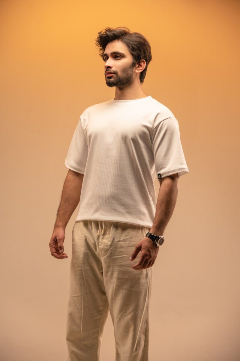 Retrieve Winter Edition 2024, gentzo Drop Needle Tee-White, gentzo, Drop Needle Tee-White, drop needle tee, white men’s t-shirt, men’s textured white t-shirt, classic white drop needle tee, stylish men’s t-shirt, premium white t-shirt for men, layering tee for men, breathable drop needle t-shirt, crew neck white tee, modern men’s t-shirt.