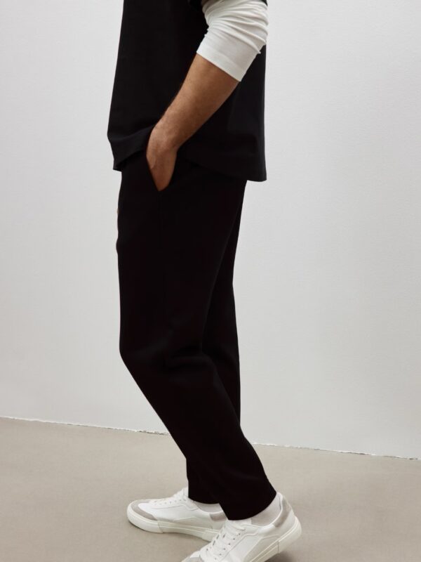 Straight Fit Jogger Pant