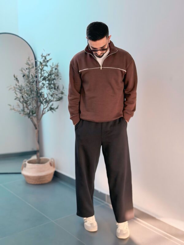 CHOCLATE BROWN MOCKNECK ZIPPER