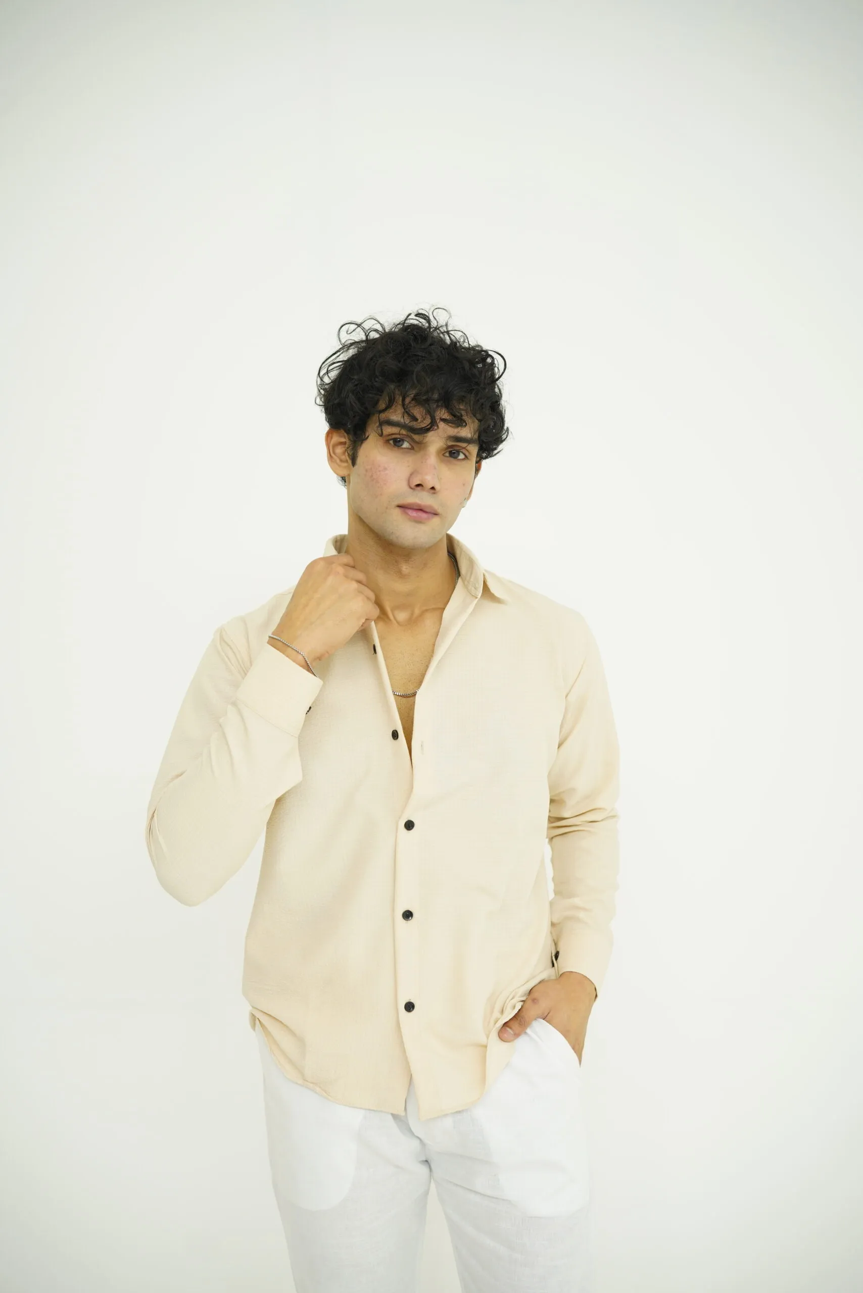 BEIGE TEXTURE AND WHITE SET - Image 2