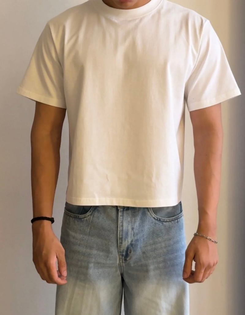 Unisex Classic White Crop Fit Basic Tee - Image 3