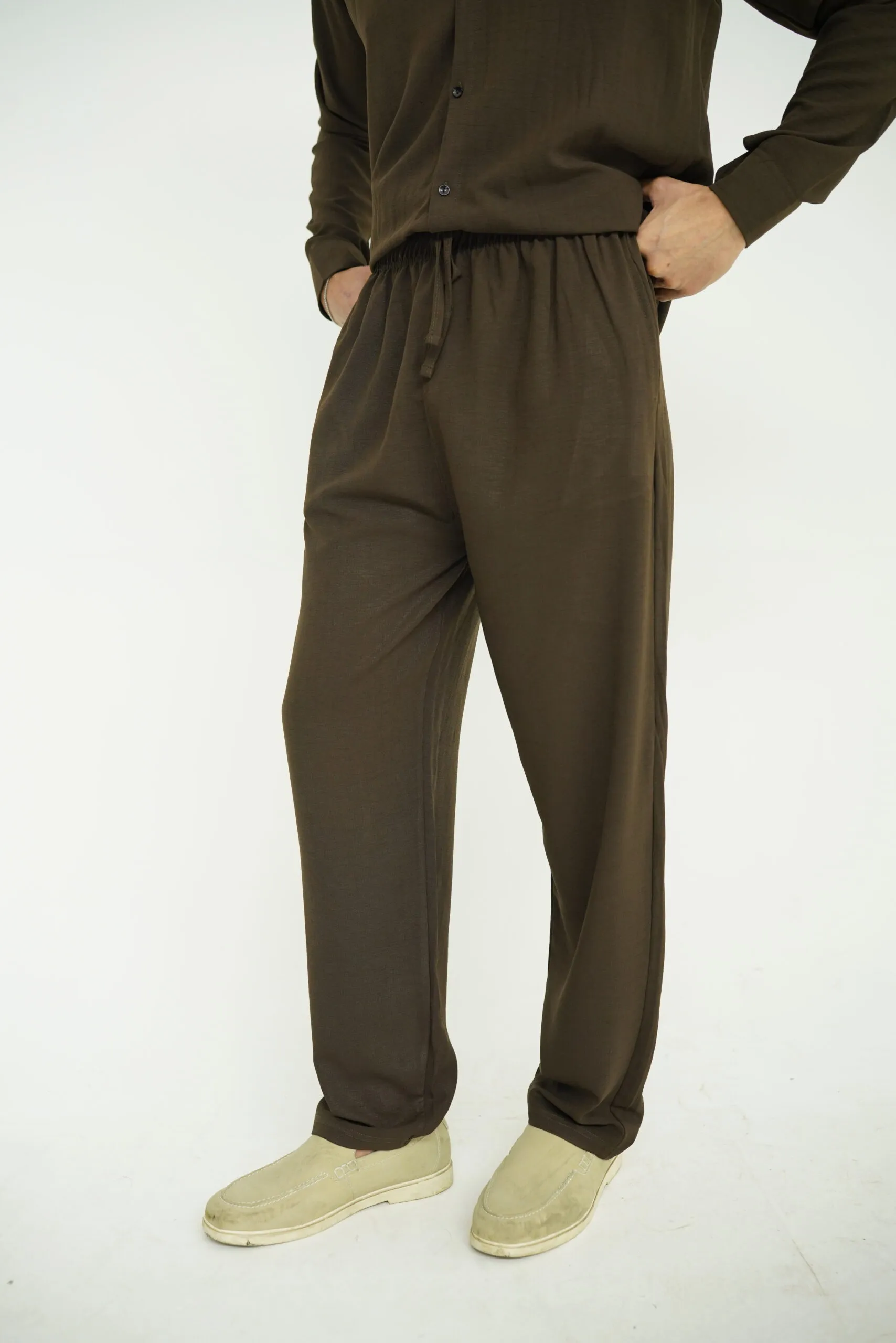 Brown Linen Texture Cordset - Image 4